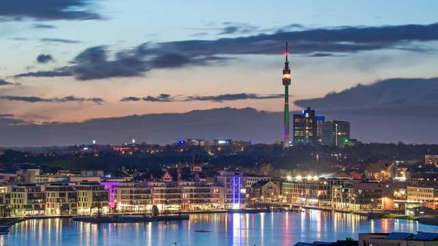Blick aus unseren Büros auf den Phönixsee